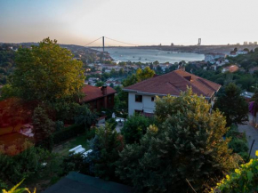 UNIQUE & QUITE, BOSPHORUS Villa, Great Sea View PATIO,BARBECUE